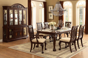 Norway Traditional Dining Room Collection