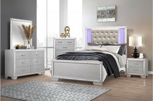 Avery Bedroom Collection in Black or Silver
