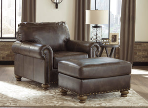Nico Traditional Living Room Collection with Optional Queen Sleeper