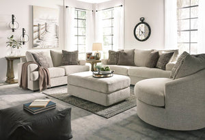 Susan Living Room Collection in 2 Color Options