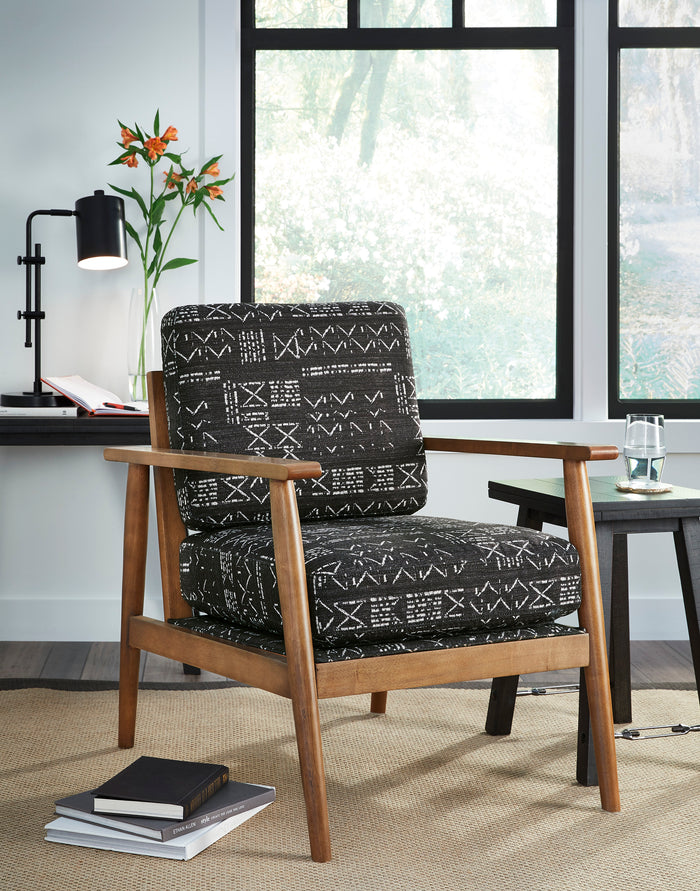 Mid Century Fabric Accent Chair in 3 Color Options
