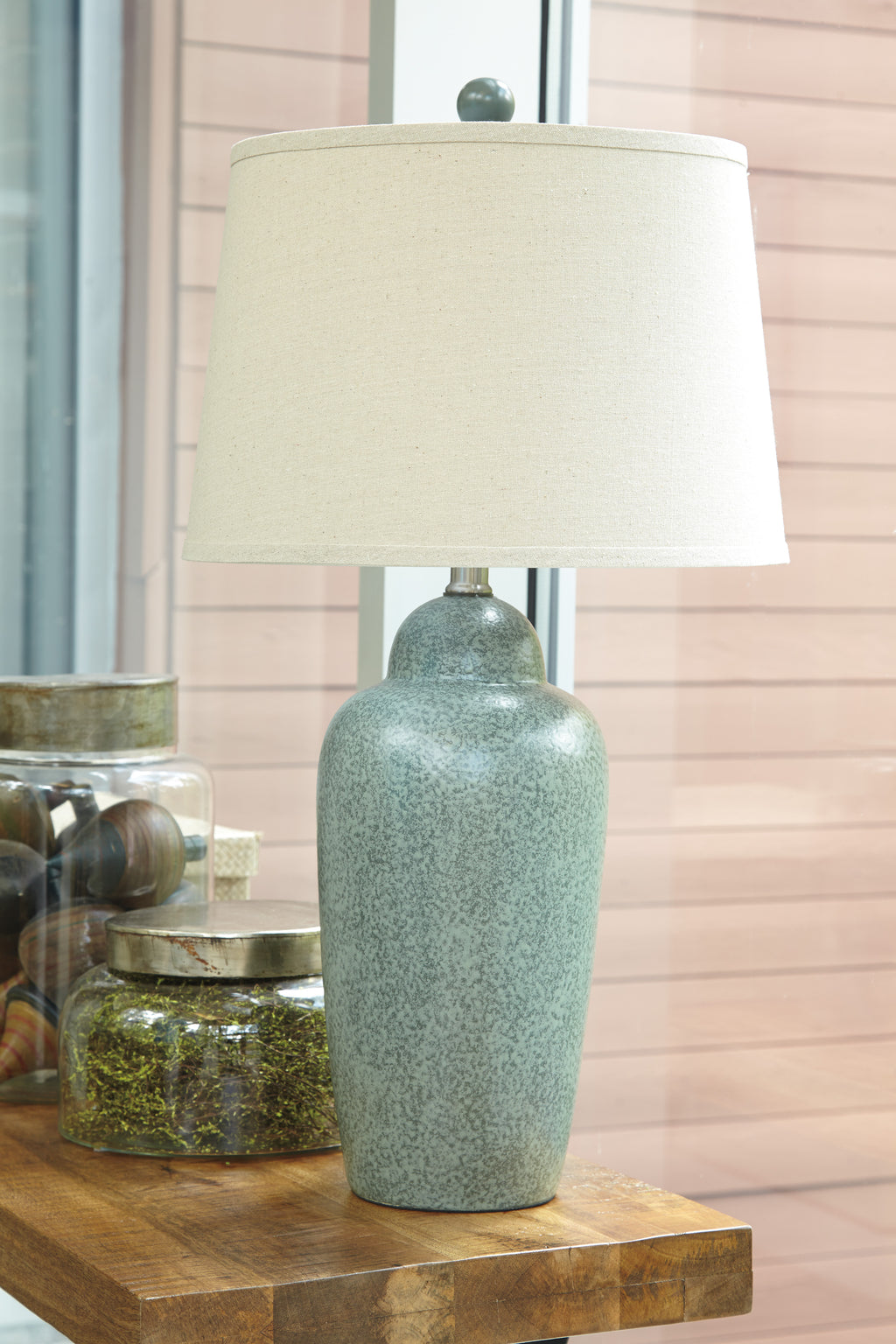 Hera Green Ceramic Table lamp