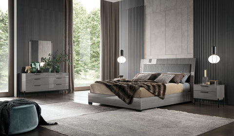 Novecento Silverwood Bedroom Collection by Alf Italia