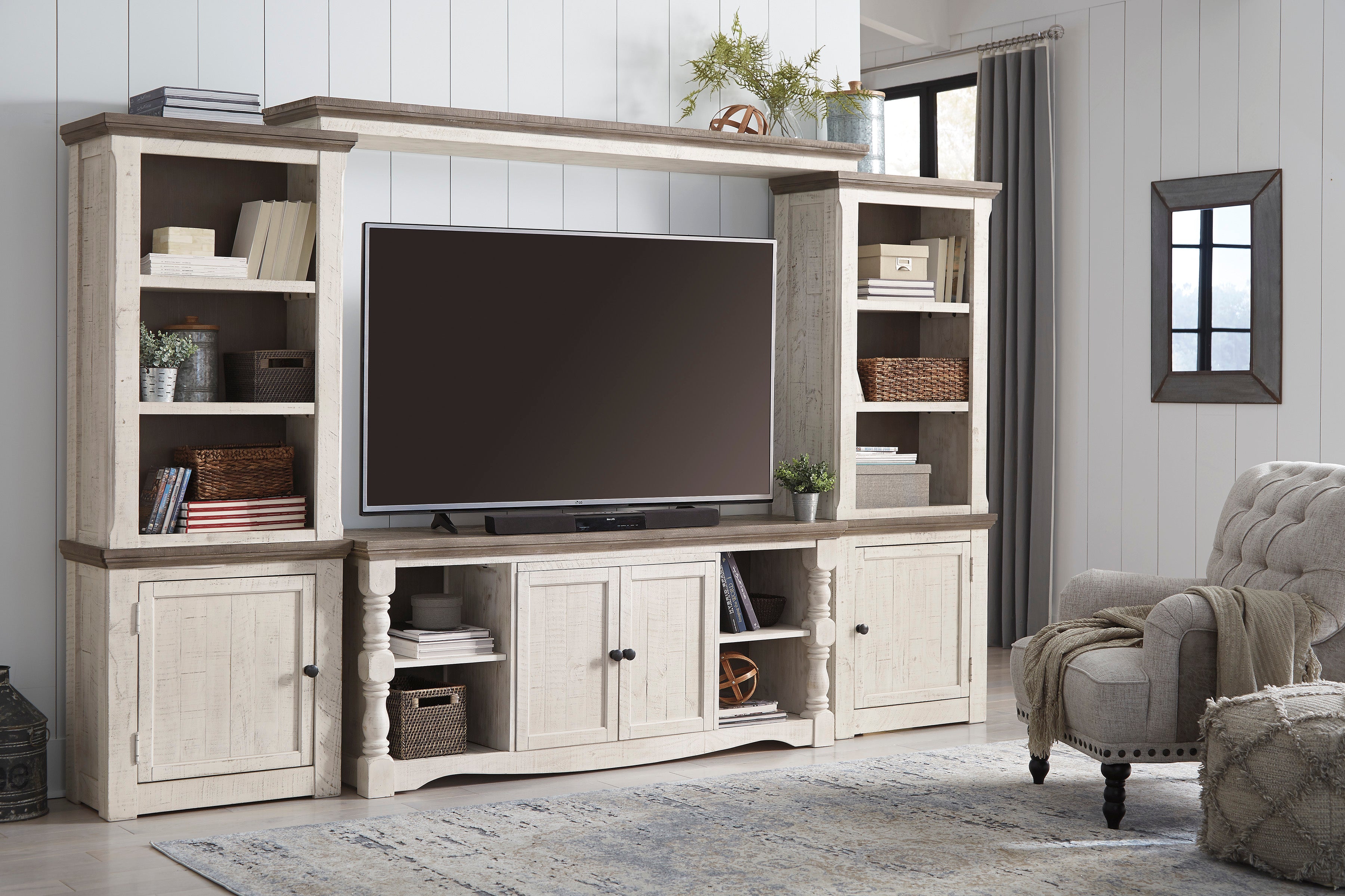 Havana Dual Tone Media Wall Unit