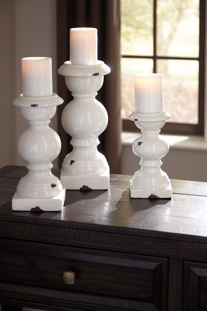 Antique White Ceramic 3 Piece Candle Holder Set